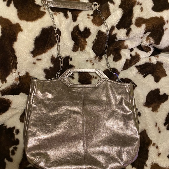 Tory Burch NO FLAWS metallic crossbody/tote/satchel bag. Detachable strap. - Picture 1 of 11